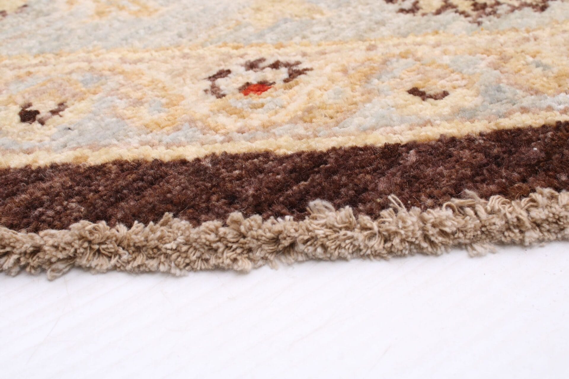 Een close-up van een tapijt.