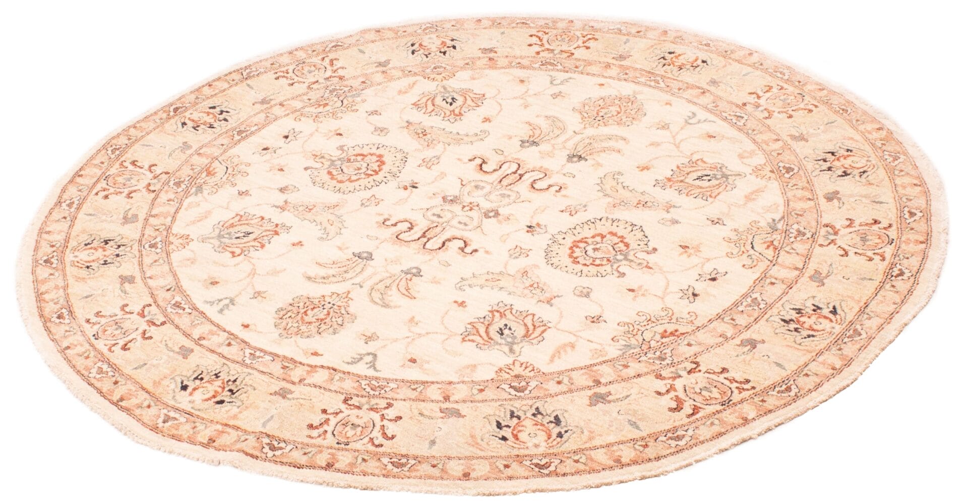 Beschrijving: Een rond vloerkleed met een beige en bruin ontwerp.