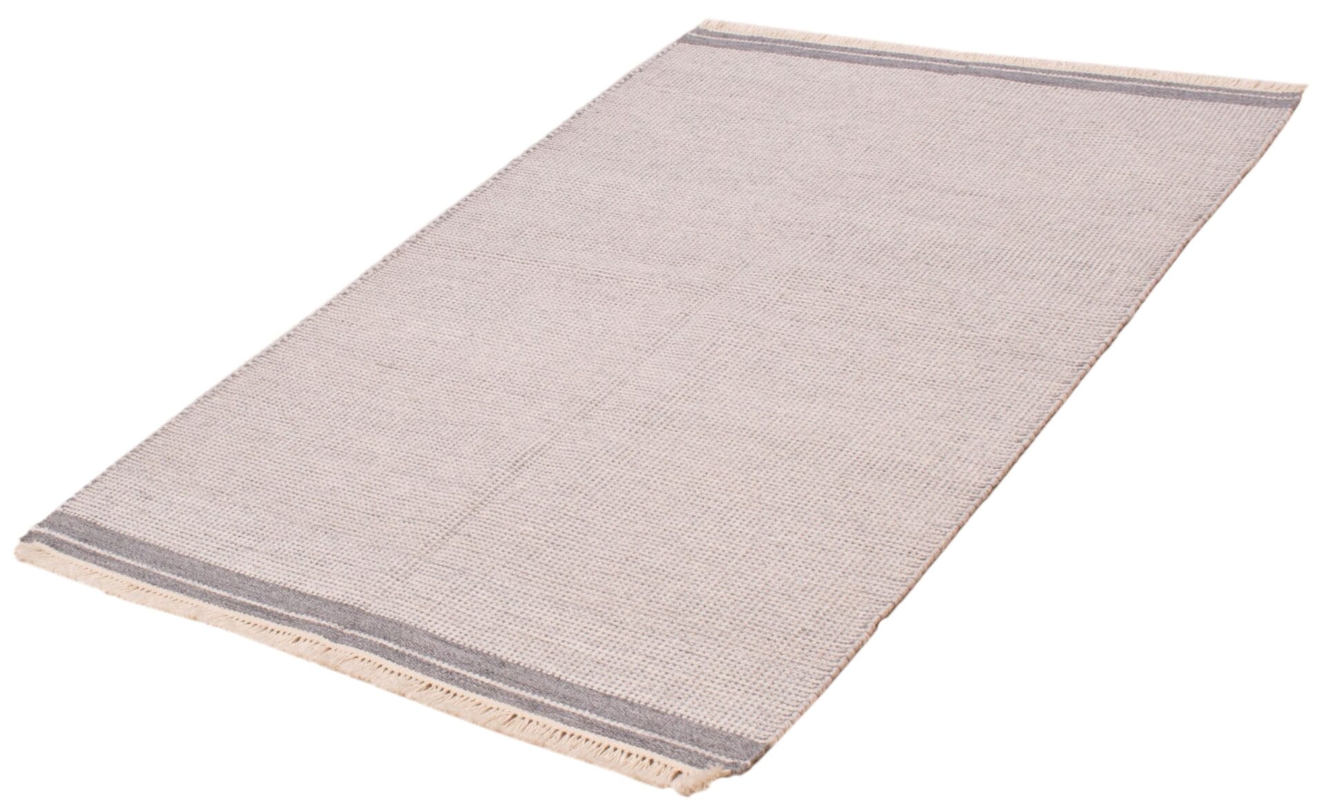 Een rechthoekig beige vloerkleed met een eenvoudige geweven structuur en grijze rand ligt plat op een witte achtergrond.