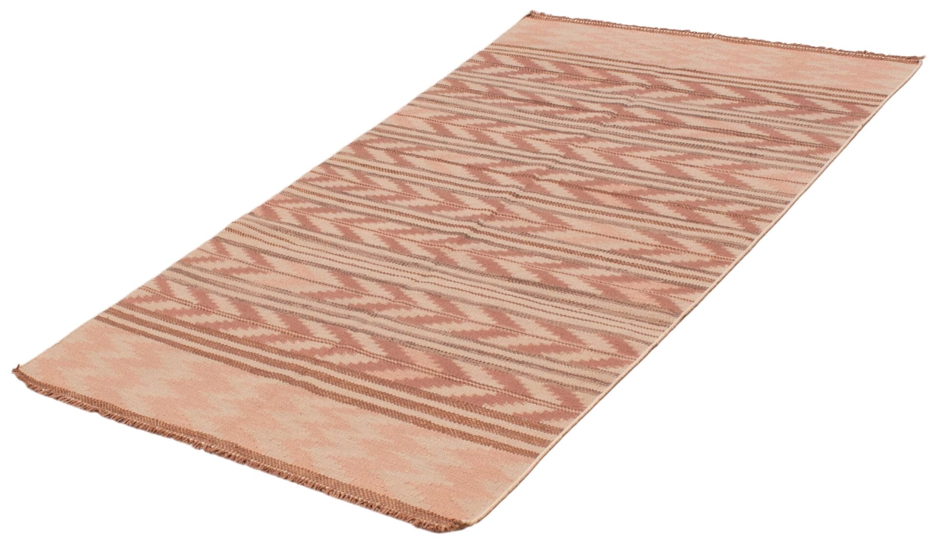 Een rechthoekig, geweven vloerkleed met een roze en beige geometrisch patroon en gefranjerde randen.