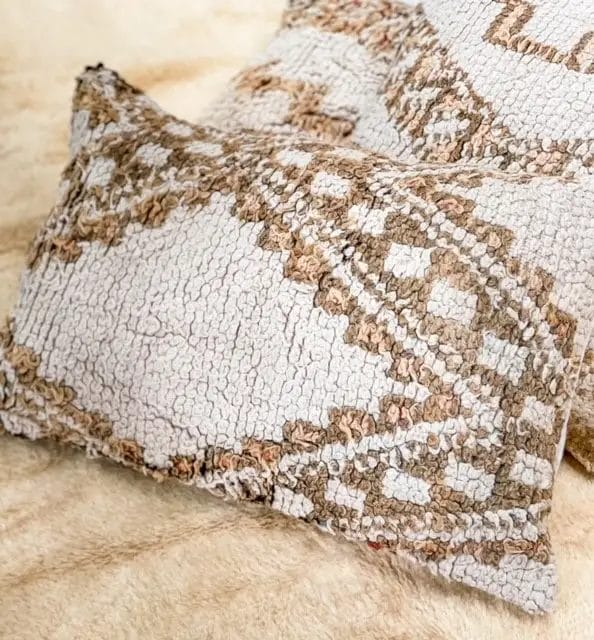Vintage Beni kussen - gebroken wit met textuur