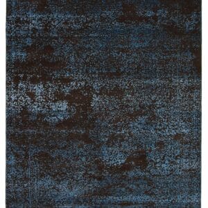Een blauw en zwart tapijt op een vloerkleed achtergrond.