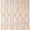 Het Indiaas Tanger Handgeknoopt Zijden Vloerkleed, met de afmetingen 155 x 239 cm, is een beige vloerkleed met een geometrisch patroon van zwarte, onderling verbonden ruitvormen en franjes aan de korte randen.