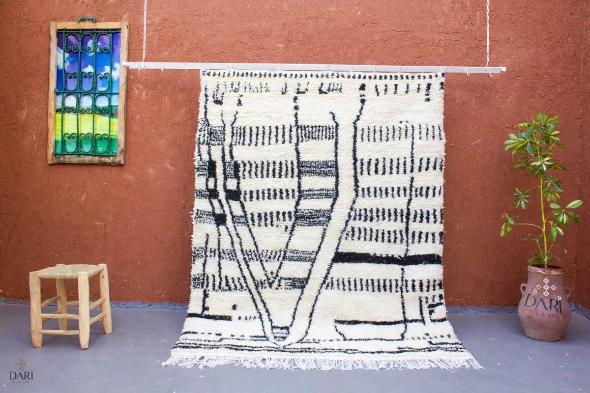 AZILAL MONOCHROOM ARCHITECTURAAL WOLLEN VLOERKLEED